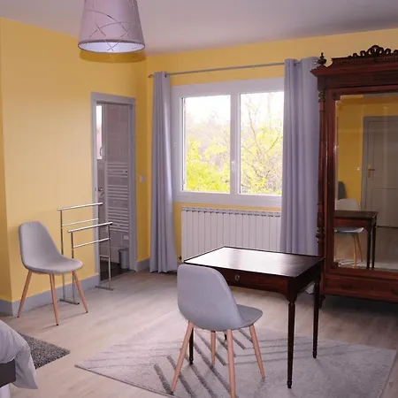 La Metairie Pres De Bordeaux Holiday home Haux (Gironde)